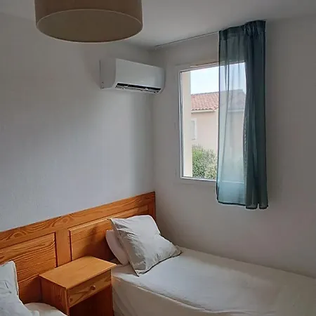 בית נופש Charmante Maison Climatisee Avec Piscine *