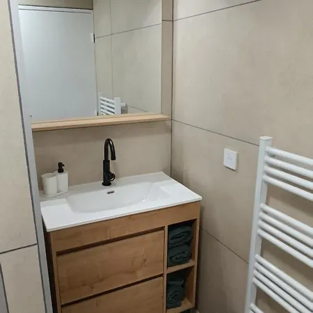 Сasa de vacaciones Charmante Maison Climatisée Avec Piscine